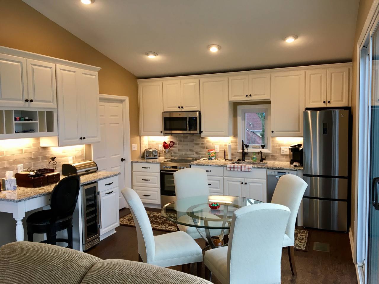 Southview Loft — inside photo 2