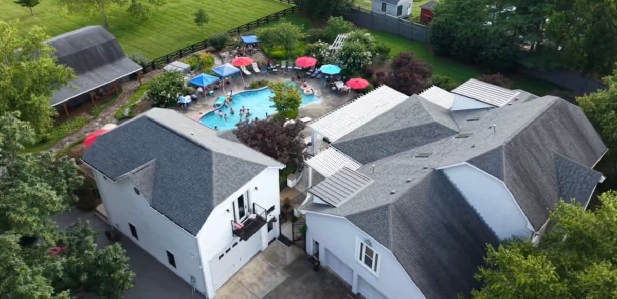 Southview Loft — aerial view of pool and grounds