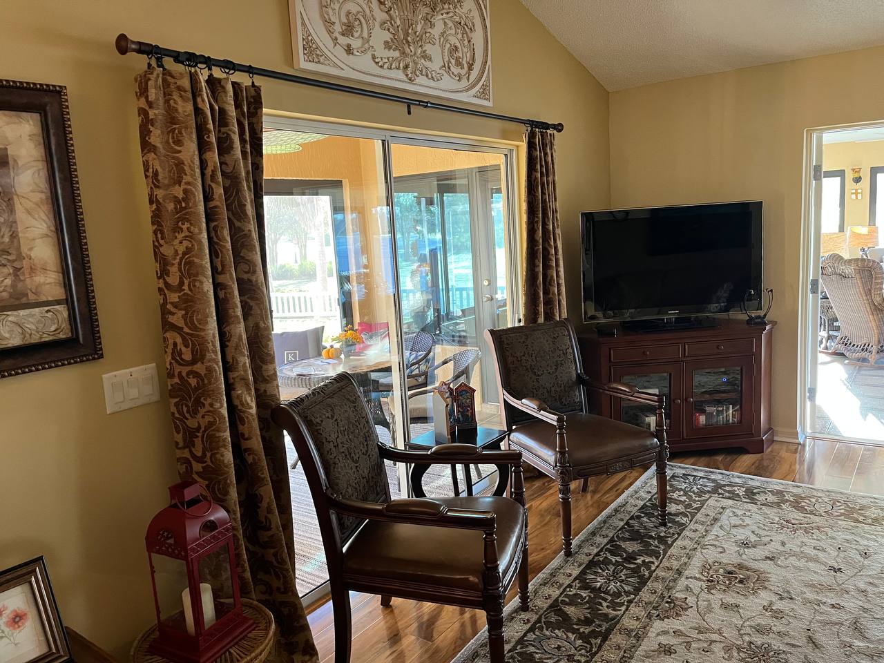 The Villages Retreat — inside photo 1